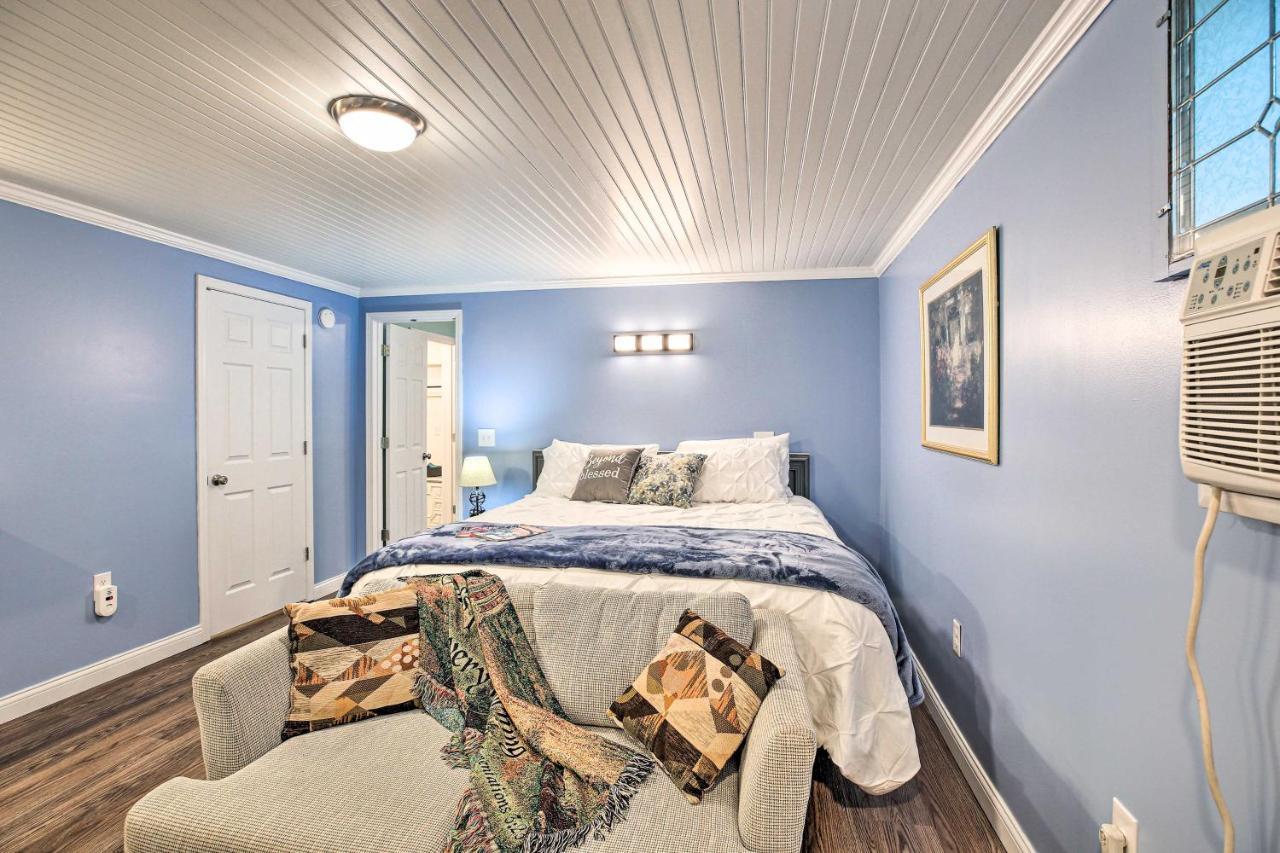 Updated Williamstown Apartment With Kitchen! ภายนอก รูปภาพ